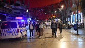 Kordon'da koronaya davetiye çıkartan görüntüler!
