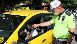 Polis dezenfektan sordu taksi şoförü tıraş losyonu gösterdi