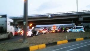 Turgutlu'da, İzmir yolu trafiğe kapatıldı!