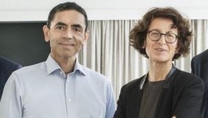 Aşıyı bulan Prof. Dr. Şahin, hayatın ne zaman normale döneceğini açıkladı
