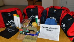 Askerlerin çantası Çiğli Belediyesi'nden