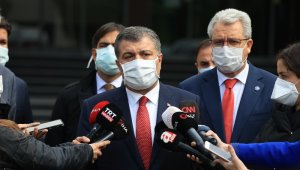 Bakan Koca: İzmir'deki depremde 114 kişiden 107'si enkazda hayatını kaybetti