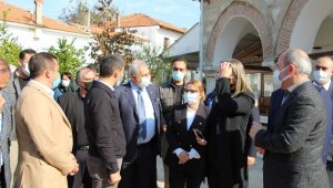 Bakan Pekcan: "Esnafımızın borçlarını 1 yıl daha erteleyeceğiz"