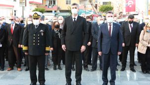 Bayraklı Ata’sını andı