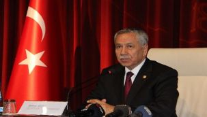 Bülent Arınç istifa etti!