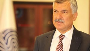 CHP'li Belediye Başkanı Zeydan Karalar koronavirüse yakalandı