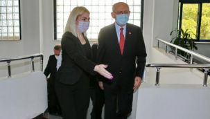 CHP lideri Kılıçdaroğlu'ndan tedavisi süren Muhittin Böcek'e ziyaret