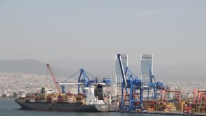 Ege Bölgesi'nde ithalat 9 milyar dolarda kaldı!