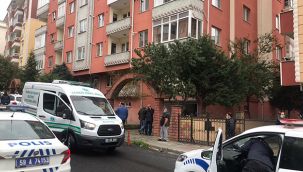 Eşine yardım ederken balkondan düştü!