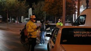Hafta sonu sokağa çıkma kısıtlamasında 9 bin 583 kişiye ceza
