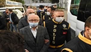 İzmir depremden yıkılan binanın müteahhidi: Elazığ depremi sonrası mezarda oturuyoruz!