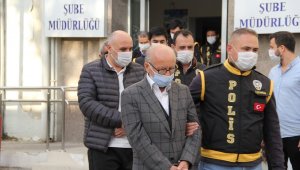 İzmir depreminde yıkılan binaların müteahhit ve fenni mesulleri adliyeye sevk edildi