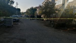İzmir'de kadın cinayeti: Bıçaklayarak öldürdü!
