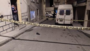 İzmir'de silahlı kavga: 1 yaralı