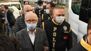 İzmir'deki tutuklu müteahhitten şaşırtan paylaşım: "Mezarda oturuyoruz"