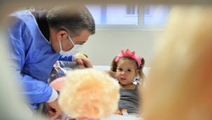 Minik Ayda'nın Bakan Koca'dan isteği duygusal anlar yaşattı