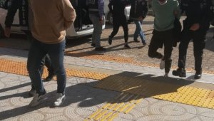 Urla polisinden uyuşturucu tacirleri ve gaspçılara suçüstü