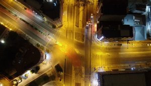 56 saatlik kısıtlama başladı, İzmir sessizliğe büründü