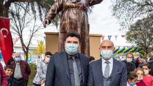 Adile Naşit İzmir'de ölümsüzleşti