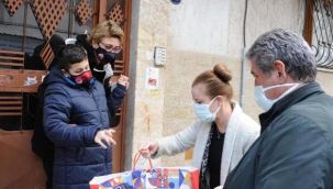 Başkan Çalkaya engelli çocukları mutlu ediyor