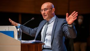 Başkan Soyer: Cebine giren haksız kazançla mutlu olan siyasetçilerden değiliz çok şükür