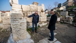 Başkan Soyer’in Smyrna Antik Tiyatrosu açıklaması dünya basınında