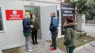 Bayraklı Belediyesi, 'İletişim Noktaları'nda vatandaşı bilgilendiriyor