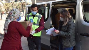 Bornova Belediyesi'nden yılbaşı kolisi
