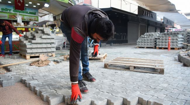 Bornova’da yol hamlesi sürüyor