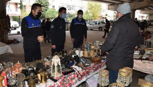Bornova pazarlarında sıkı önlemler