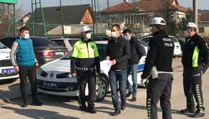 Covid-19 testleri pozitif çıkan baba-oğul çevirmeden kaçamadı!