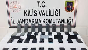 Gümrük kaçağı 40 cep telefonu yakalandı