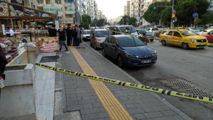 İzmir'de kadın cinayeti: Eski kocası tarafından iş yerinde öldürüldü