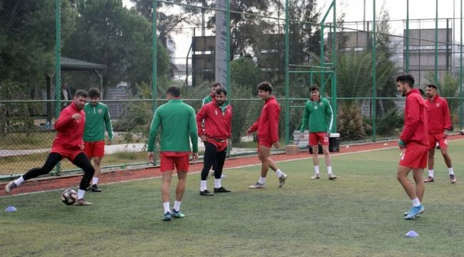 Karşıyaka'da pozitif vaka sayısı 14!