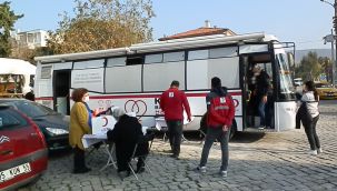 Kısıtlamada kan bağışına koştular