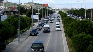 Tatilciler kısıtlama öncesi Çeşme'ye akın etti!