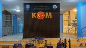 Aliağa'da sahte içki operasyonu: 1 gözaltı
