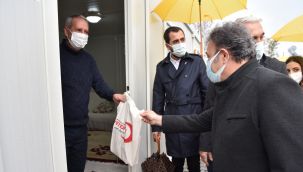 Başkan İduğ'dan konteyner kente yeni yıl ziyareti