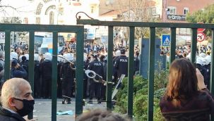 Boğaziçi'nde kapıya takılan kelepçeyle ilgili kapsamlı inceleme!