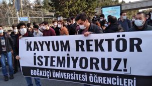 Boğaziçi'nde protesto: Melih dışarı, öğrenciler içeri!