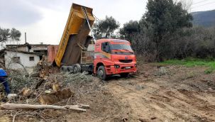 Bornova’da kaçak moloza geçit yok