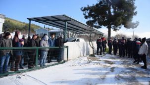 Bornova’da 'kaçak yapı yıkımı' krize döndü!