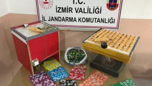 Bornova'da kumar baskını: 45 kişiye 291 bin TL para cezası!