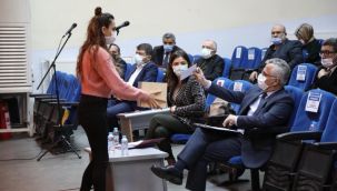 Gaziemir Belediyesi’nde CHP’li üyeler grup kararına uymadı!