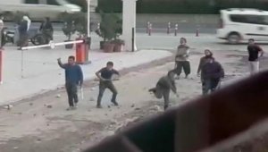 Hurdacılardan taşlı sopalı kavga!