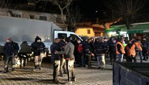 İzmir'de o ilçeyi karıştıran olay: Başkan 'Muhtarlığı boşaltın' dedi, halk direnişe geçti!