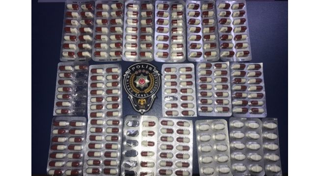 Kısıtlamayı ihlal eden şüpheliden 210 adet uyuşturucu hap çıktı