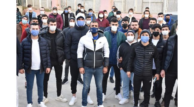 Menemenspor taraftarından yönetime tepki