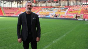 Talat Papatya: "Aynı film, aynı senaryo devam ediyor"