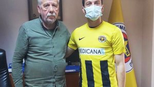 Ümit Karan'dan ilk transfer